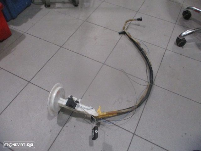 Boia Combustivel 4F0201317  A2C5302090 AUDI A6  4F FASE 1 2006 2.7TDI V6 24V 4X4 180CV 4P PRETO DIESEL - 1