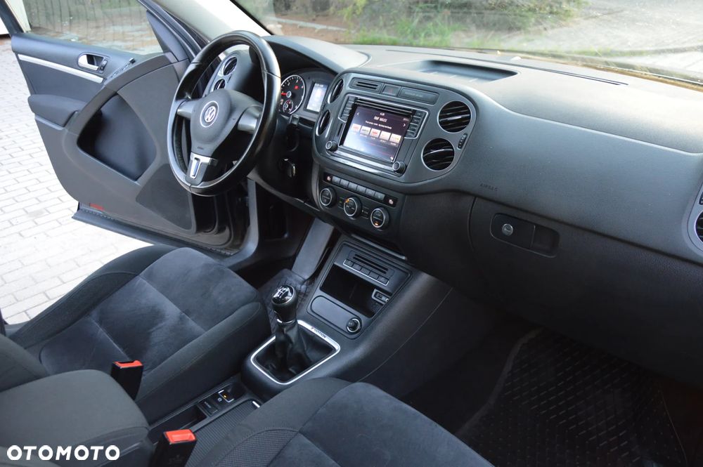 Volkswagen Tiguan 2.0 TDI SCR 4MOTION BlueMotion Technology Sport & Style - 13