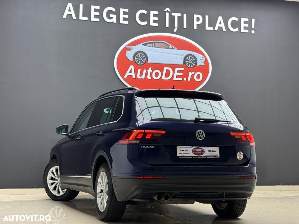 Volkswagen Tiguan - 4