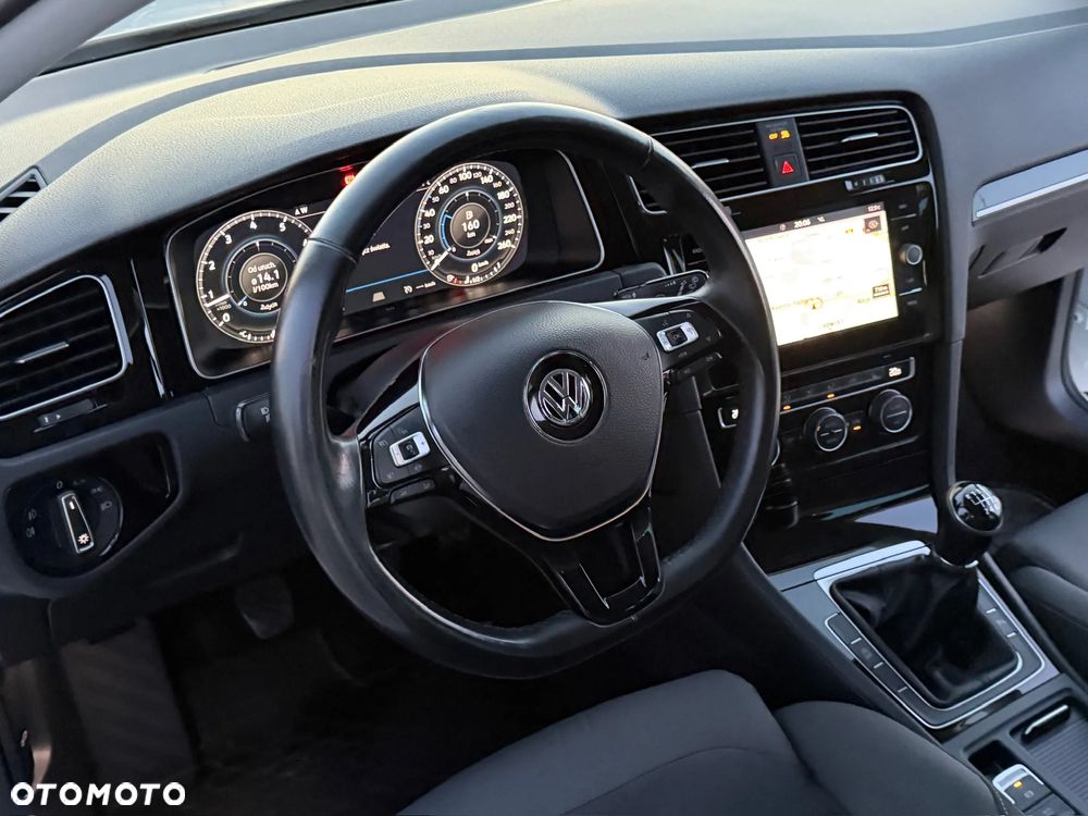 Volkswagen Golf 1.5 TSI BMT Highline - 17