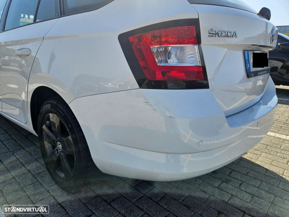 Skoda Fabia Break 1.2 TSi Active DSG - 17