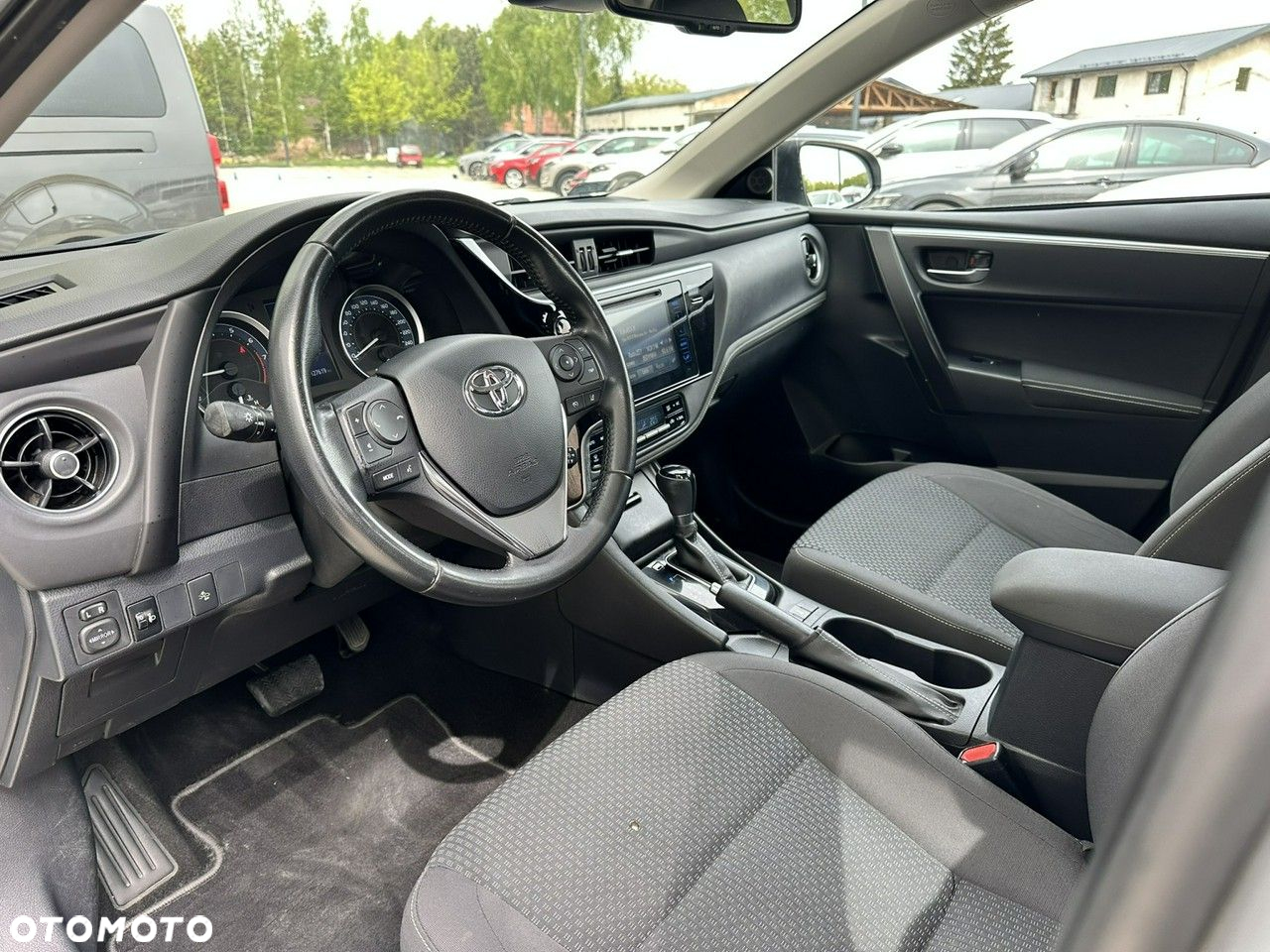 Toyota Corolla 1.6 Comfort MS - 8