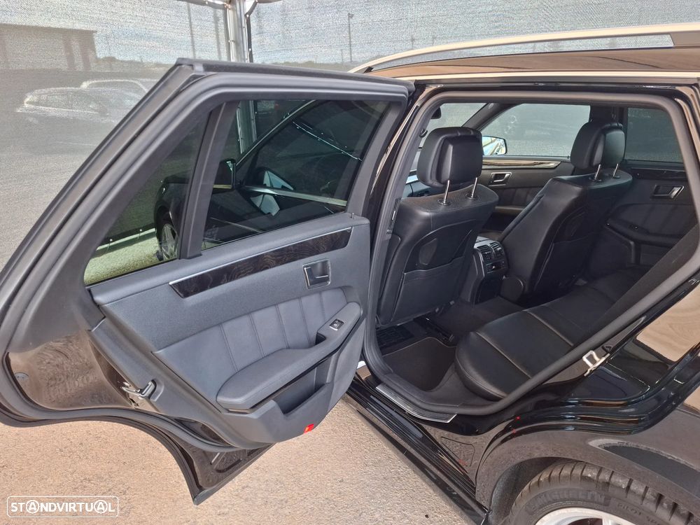 Mercedes-Benz E 300 Bluetec Hybrid Avantgarde - 41