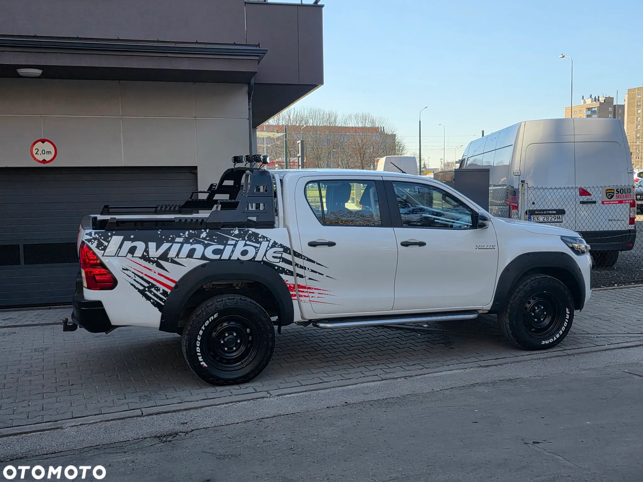 Toyota Hilux 2.4 D-4D Double Cab DLX 4x4 - 5
