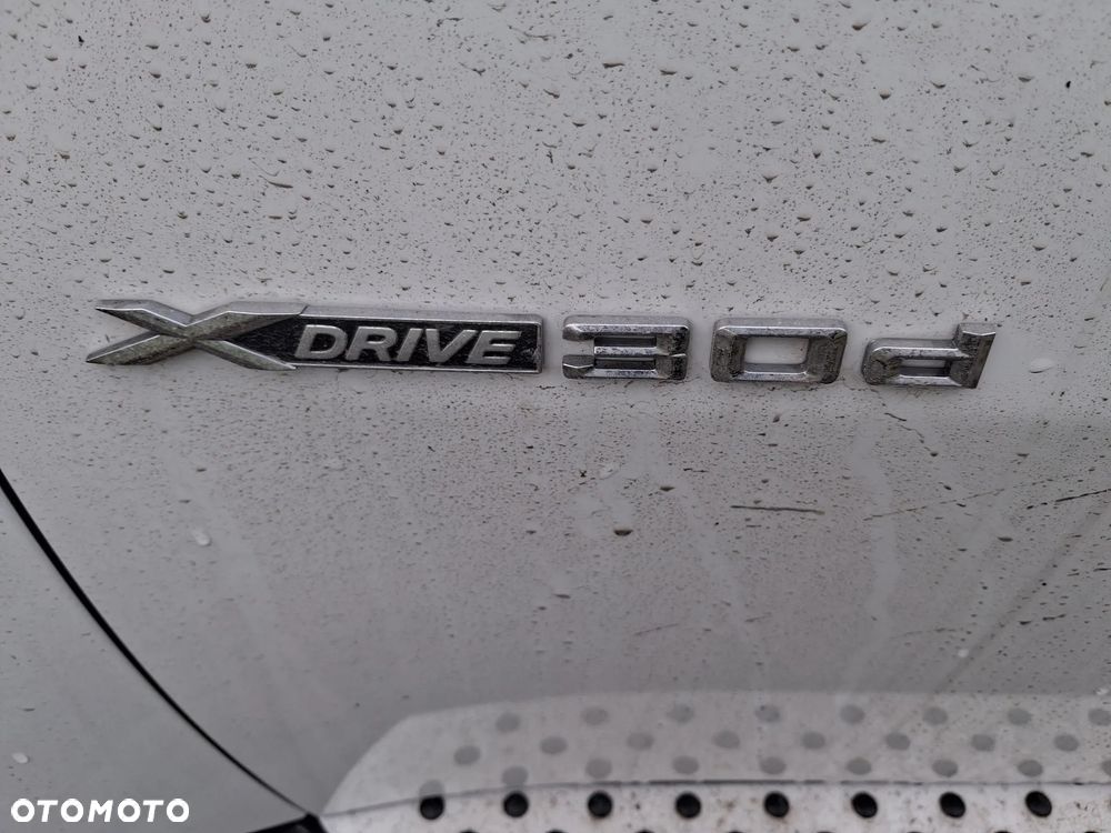 BMW X6 xDrive30d - 13