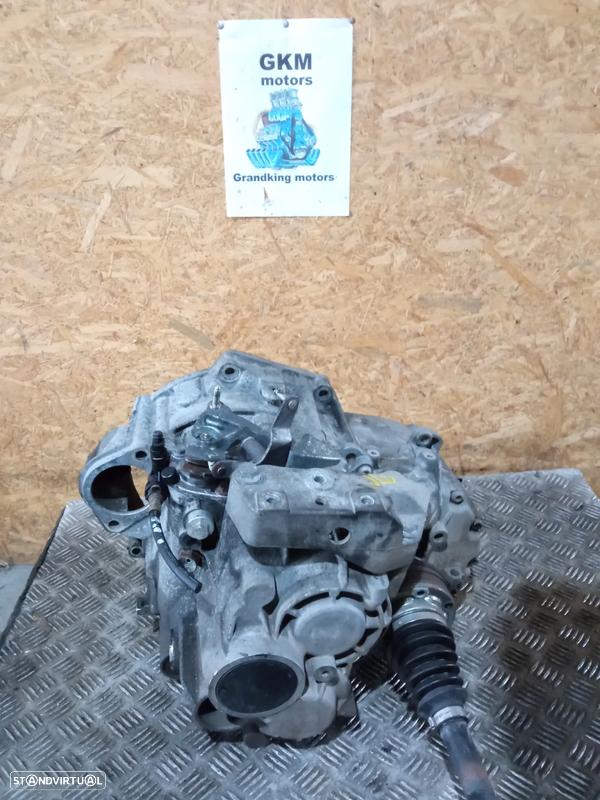 Caixa de 6 velocidades Audi A3 2.0Tdi -REF: JLU (Passat, Golf)