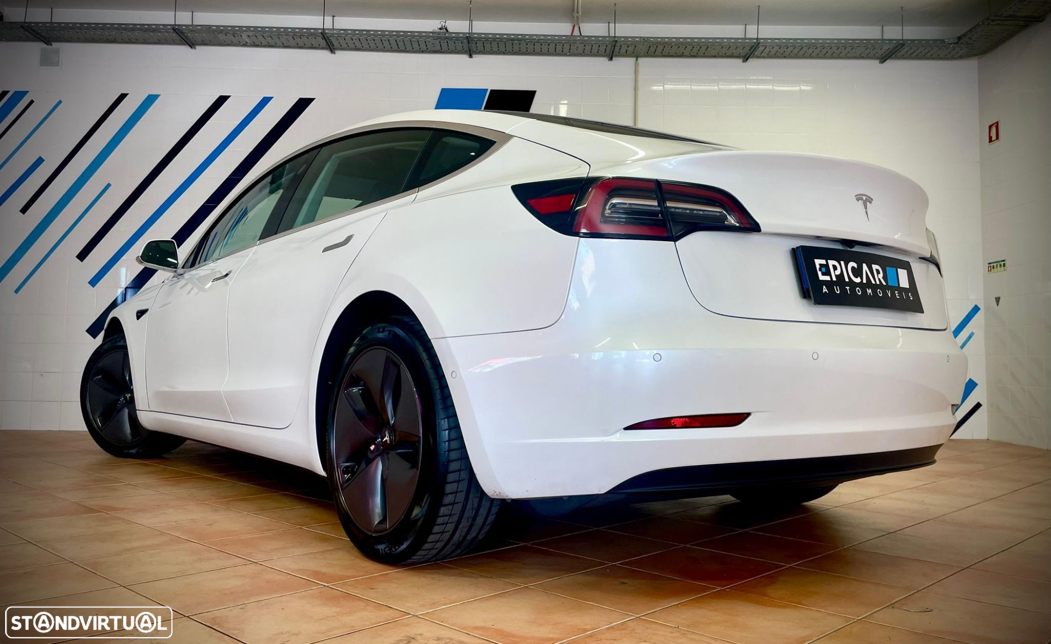 Tesla Model 3 Standard Range Plus RWD - 42