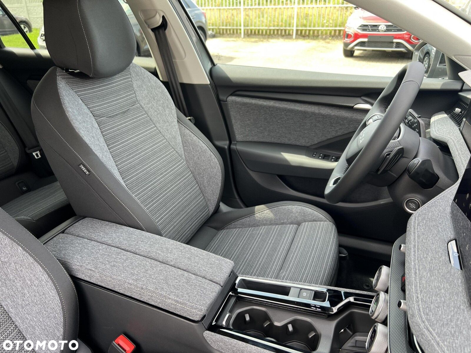 Skoda Superb 2.0 TDI SCR Edition 130 DSG - 32
