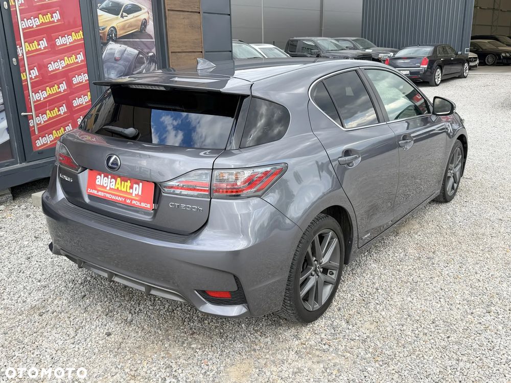 Lexus CT 200h F Sport Edition - 6
