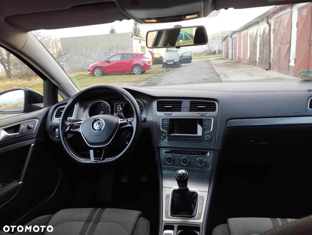 Volkswagen Golf 1.2 TSI BMT Trendline EU6 - 4