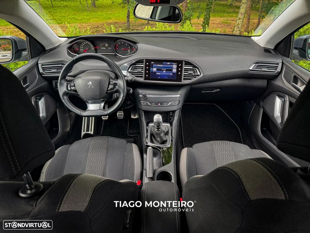 Peugeot 308 SW - 33