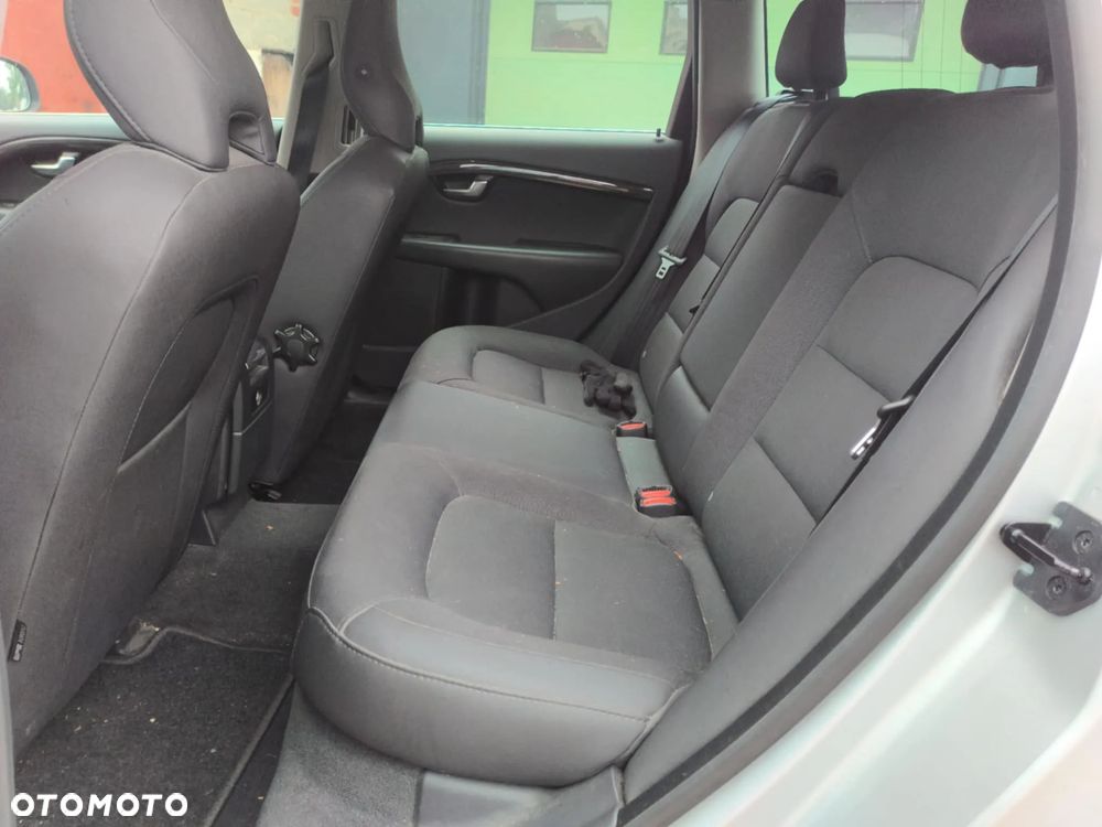 Volvo V70 2.0T Kinetic - 8