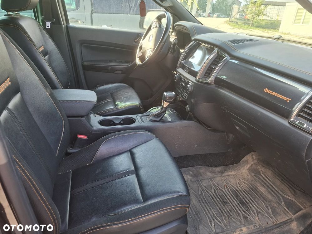 Ford Ranger 2.0 EcoBlue 4x4 DC Wildtrak - 4