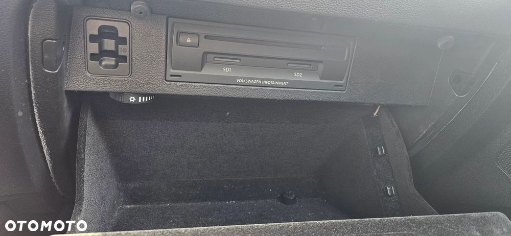 Volkswagen Passat Variant 2.0 TDI SCR DSG Comfortline - 12