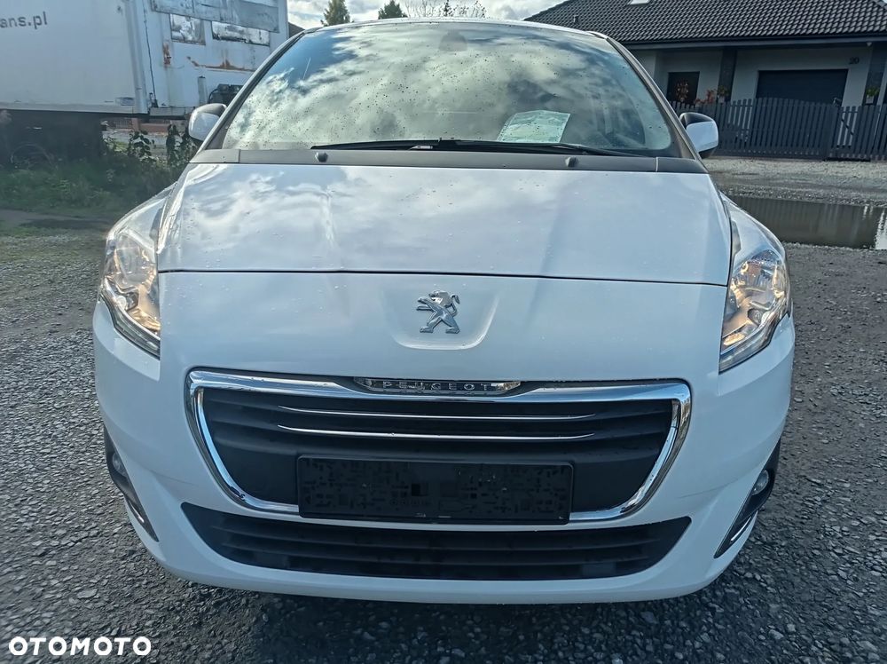 UWAGA ! 2017 PEUGEOT 5008 BENZYNA 131PS KLIMATRONIC NAVI ALU18 MALE KM I WLASC PL - 1