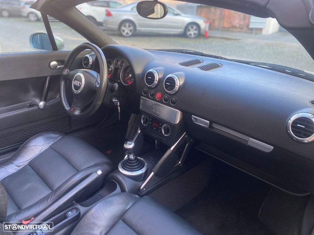 Audi TT Roadster 1.8 T S-line - 19