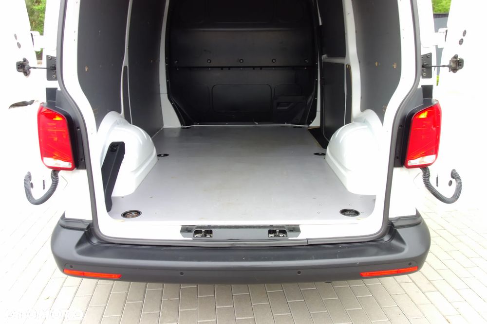 Volkswagen Transporter T6 Automat  2.0 TDI 150 KM L1H1 Klima Webasto - 14