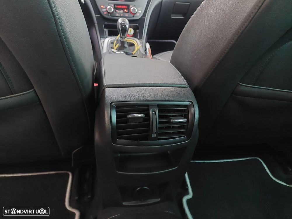 Opel Insignia Sports Tourer 2.0 CDTI Cosmo - 6