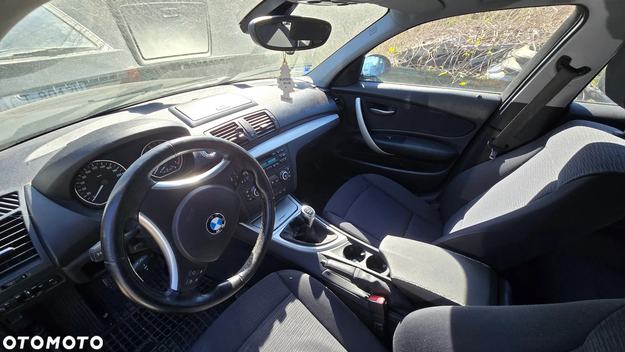 BMW Seria 1 116i - 4