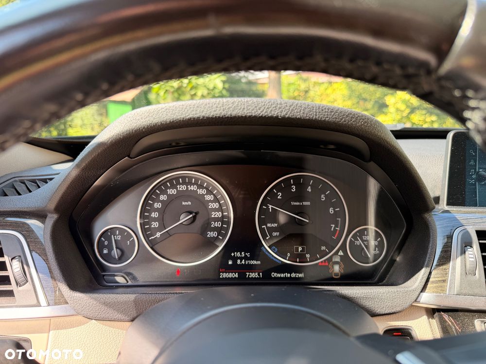 BMW 3GT 320i xDrive Sport Line sport - 12