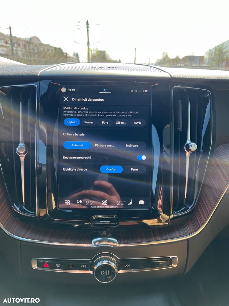 Volvo XC 60 T6 AWD Recharge Plus Dark - 10