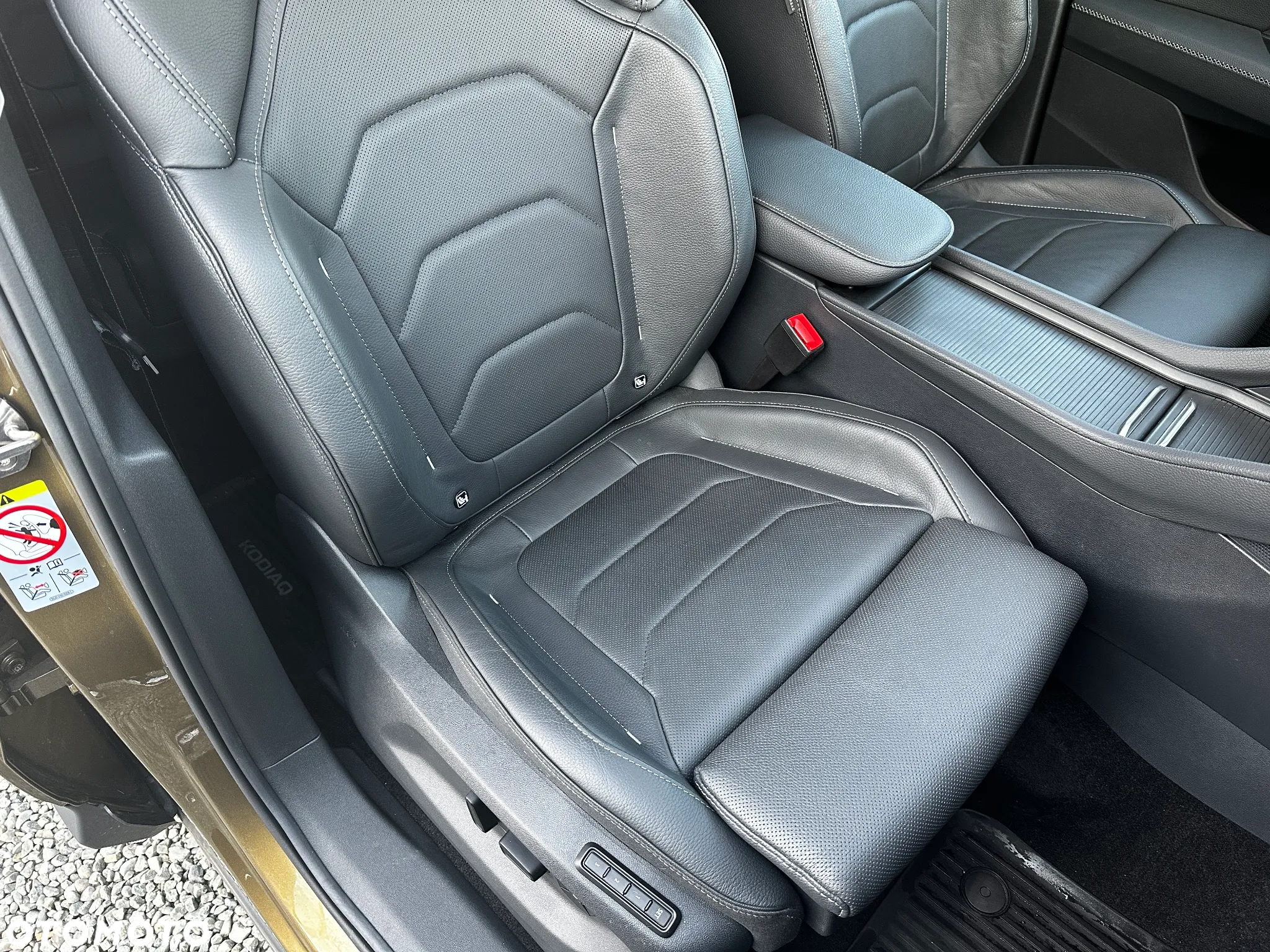 Skoda Kodiaq 2.0 TDI 4x4 Selection DSG - 27