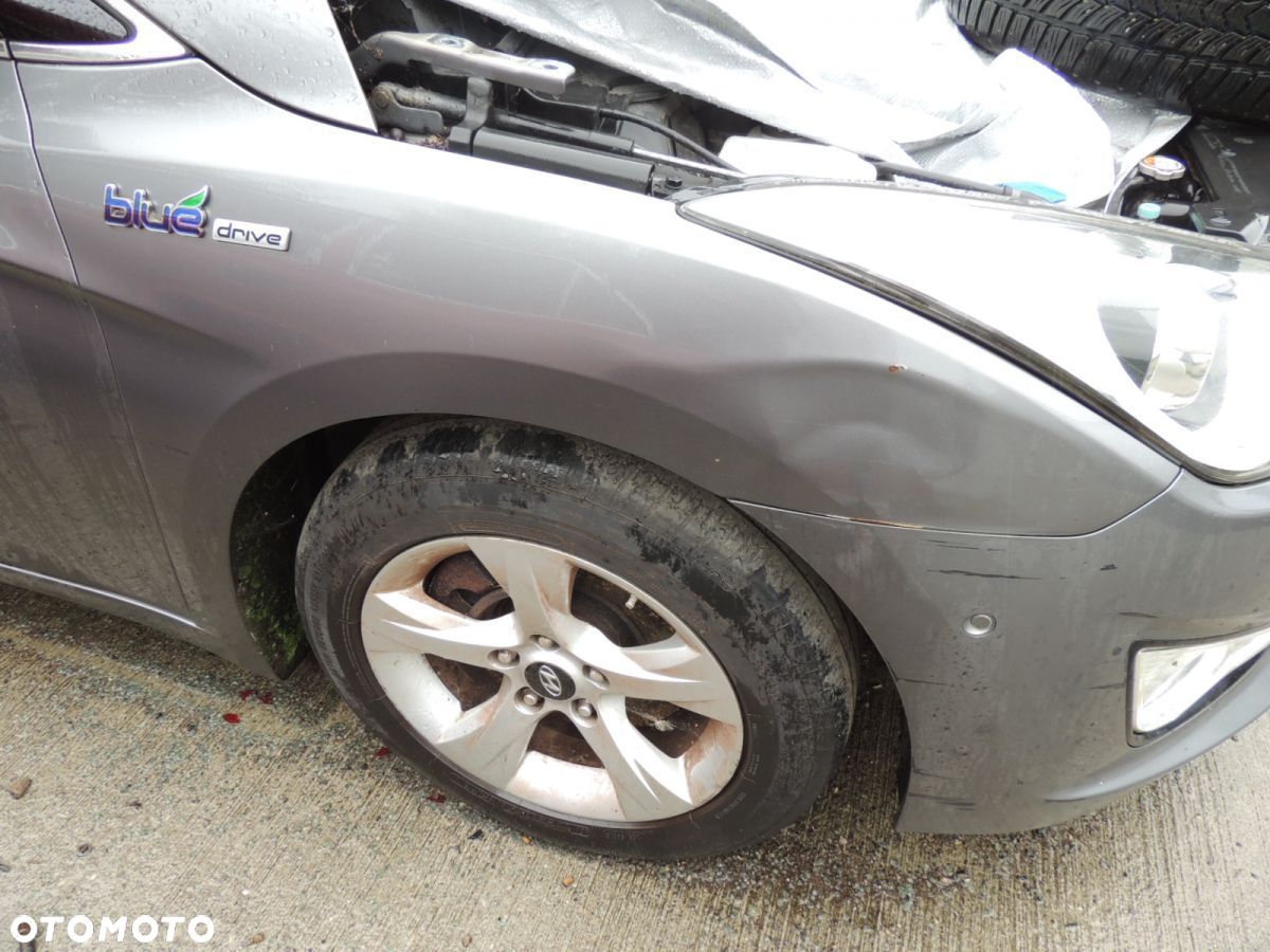 Ćwiartka nadwozia prawy przód Hyundai I40 kombi - 1