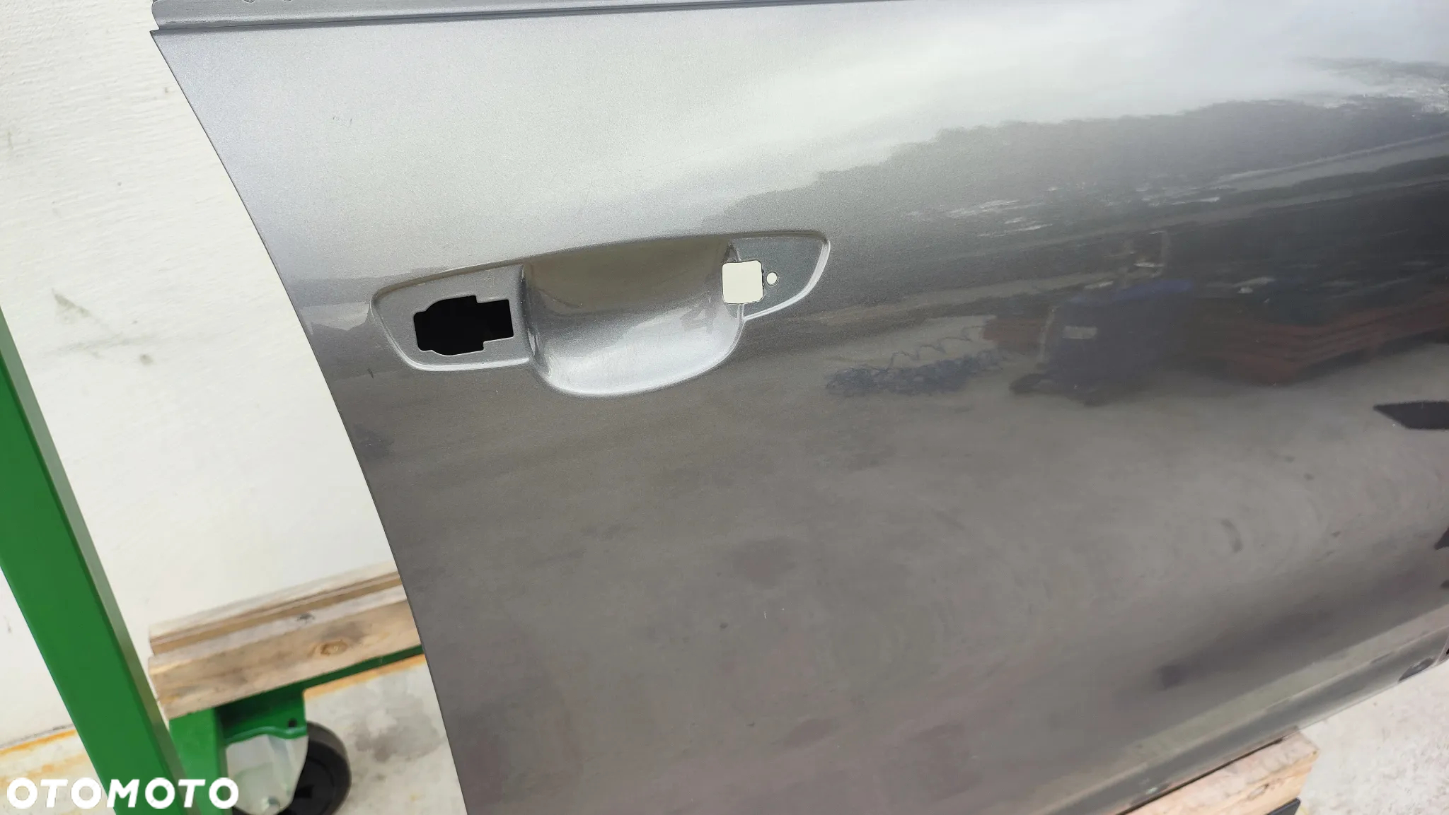 VW TOUAREG II 7P 10-18R DRZWI PRAWE PASAZERA PRZOD SZARE 7P0831312B - 6