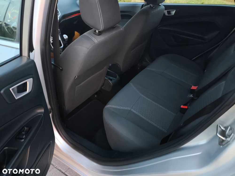 Ford Fiesta 1.25 Titanium - 9