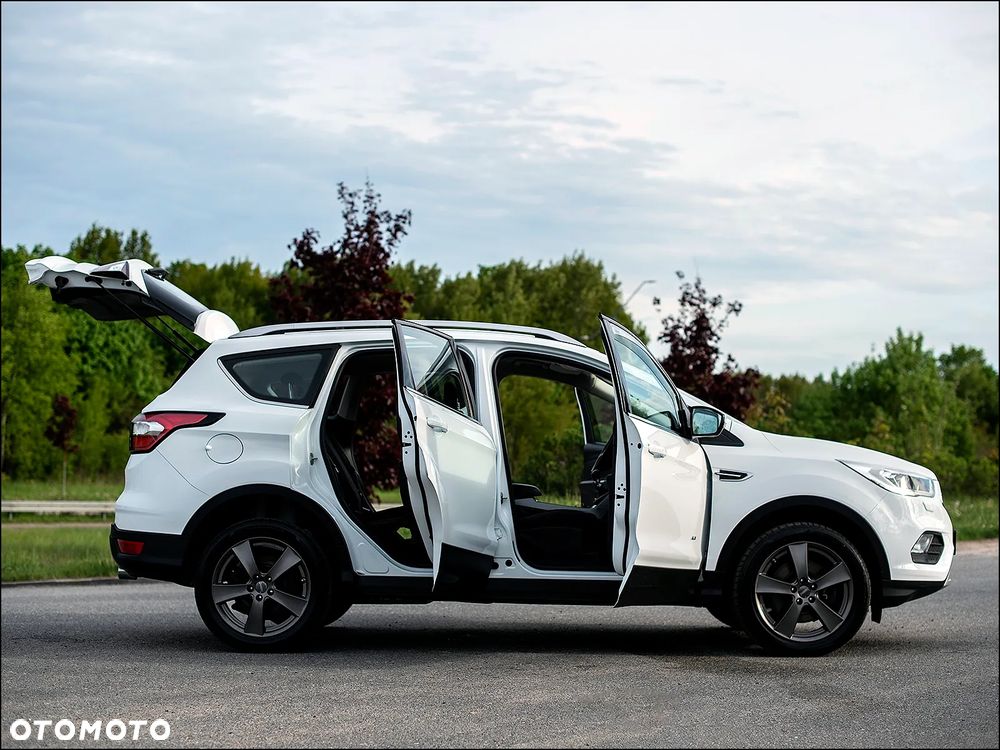 Ford Kuga - 15