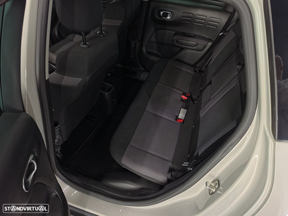 Citroën C3 Aircross 1.2 PureTech Shine Pack - 16