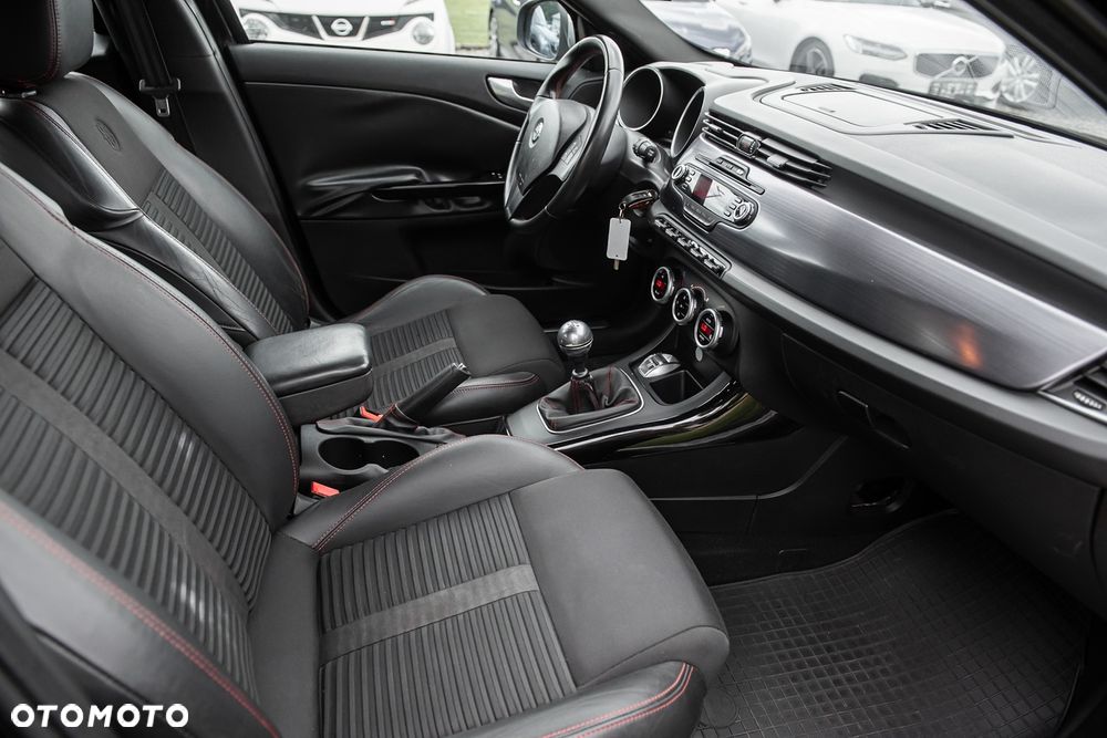 Alfa Romeo Giulietta 1.4 TB 16V Multiair - 21