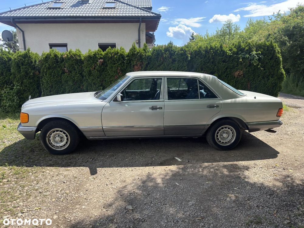 Mercedes-Benz 280 - 7