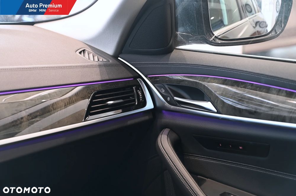BMW Seria 5 540i xDrive mHEV Luxury Line - 18