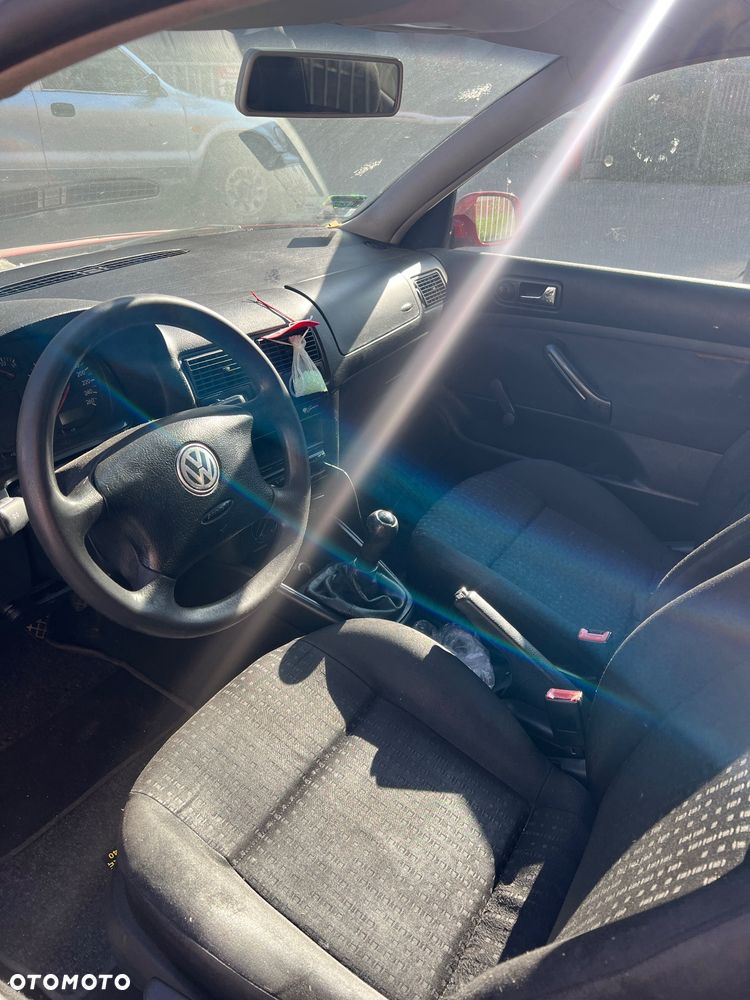 Volkswagen Golf IV 1.6 Comfortline - 6