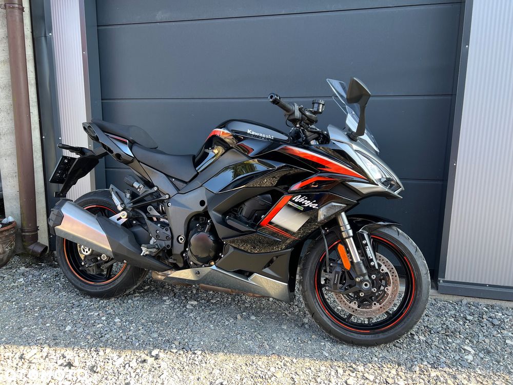 Kawasaki Ninja 1000 SX - 3