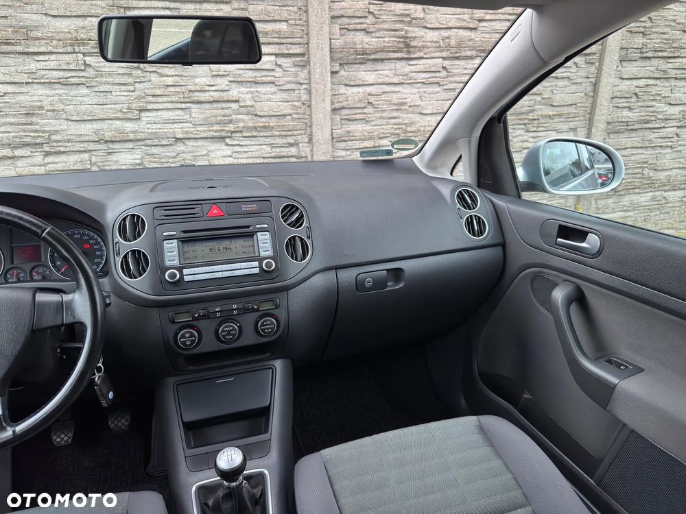 Volkswagen Golf V 1.4 Trendline - 23