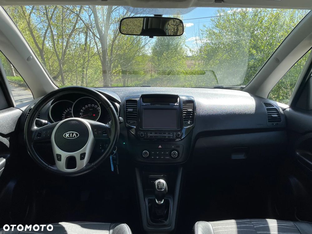Kia Venga 1.4 CVVT Business Line - 23
