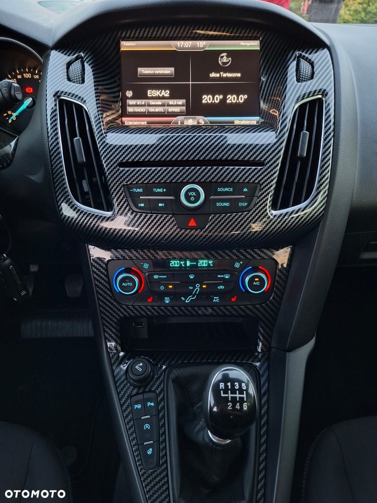 Ford Focus - 12