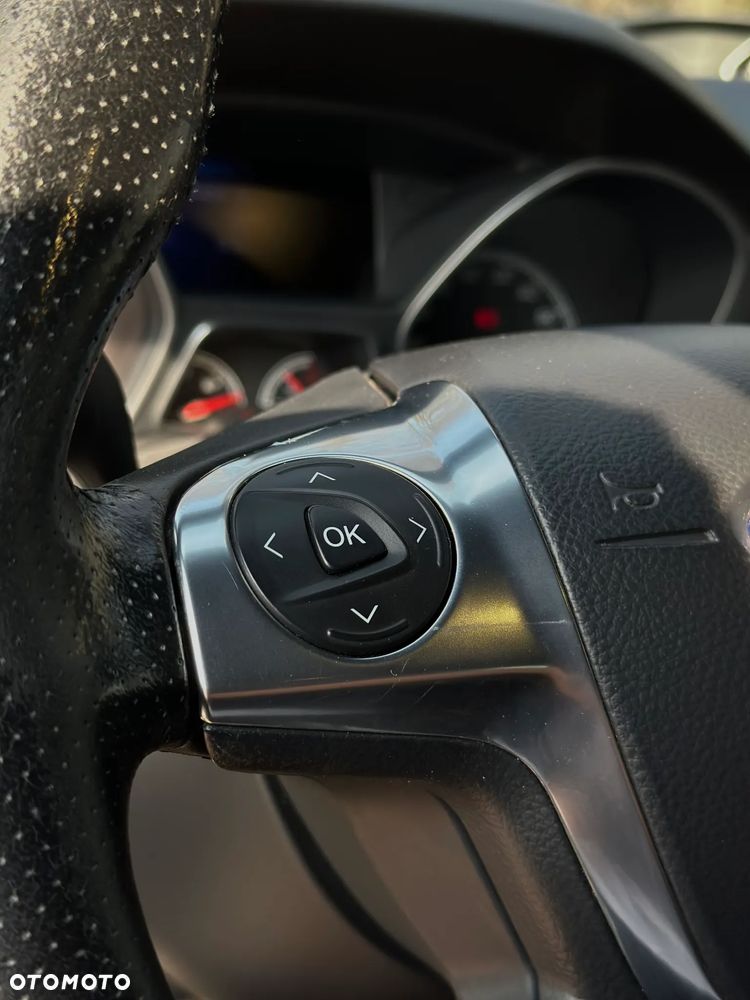 Ford Focus 2.0 EcoBoost ST mit Leder-Sport-Paket - 23