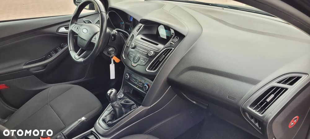 Ford Focus - 16