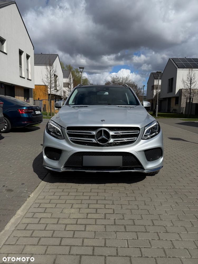 Mercedes-Benz GLE 350 d 4-Matic - 3