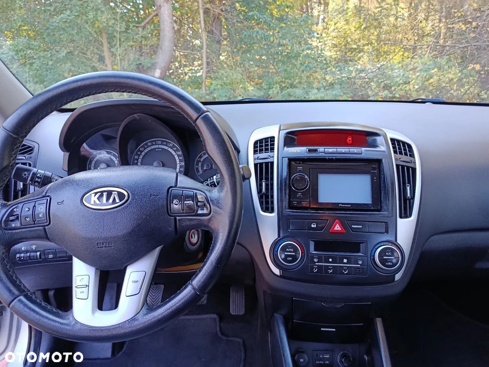 Kia Ceed 1.4 CVVT Spirit - 20