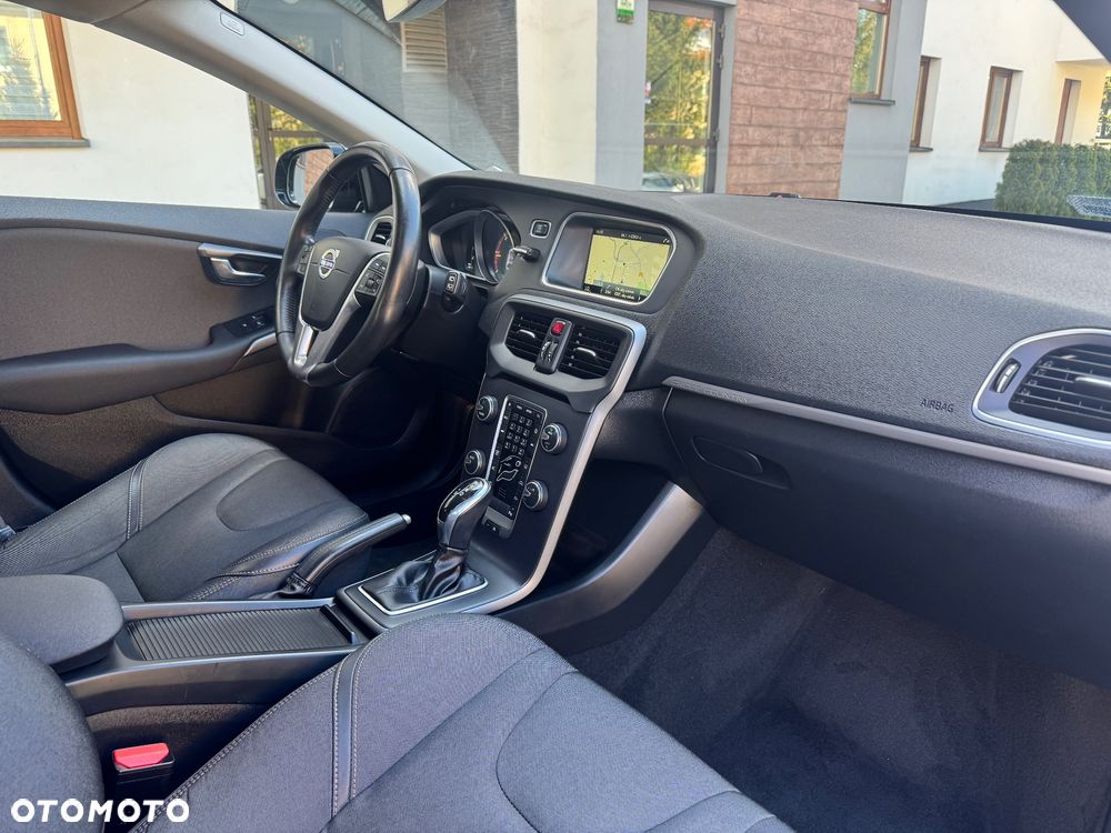 Volvo V40 Cross Country D2 Geartronic Summum - 21