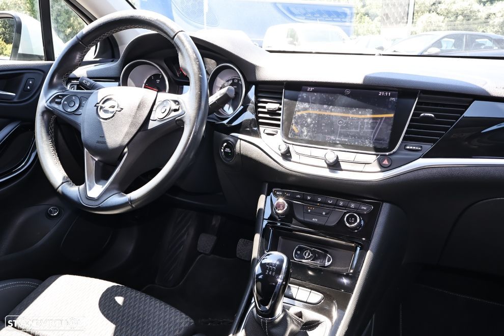 Opel Astra Sports Tourer 1.6 CDTI Innovation S/S - 11