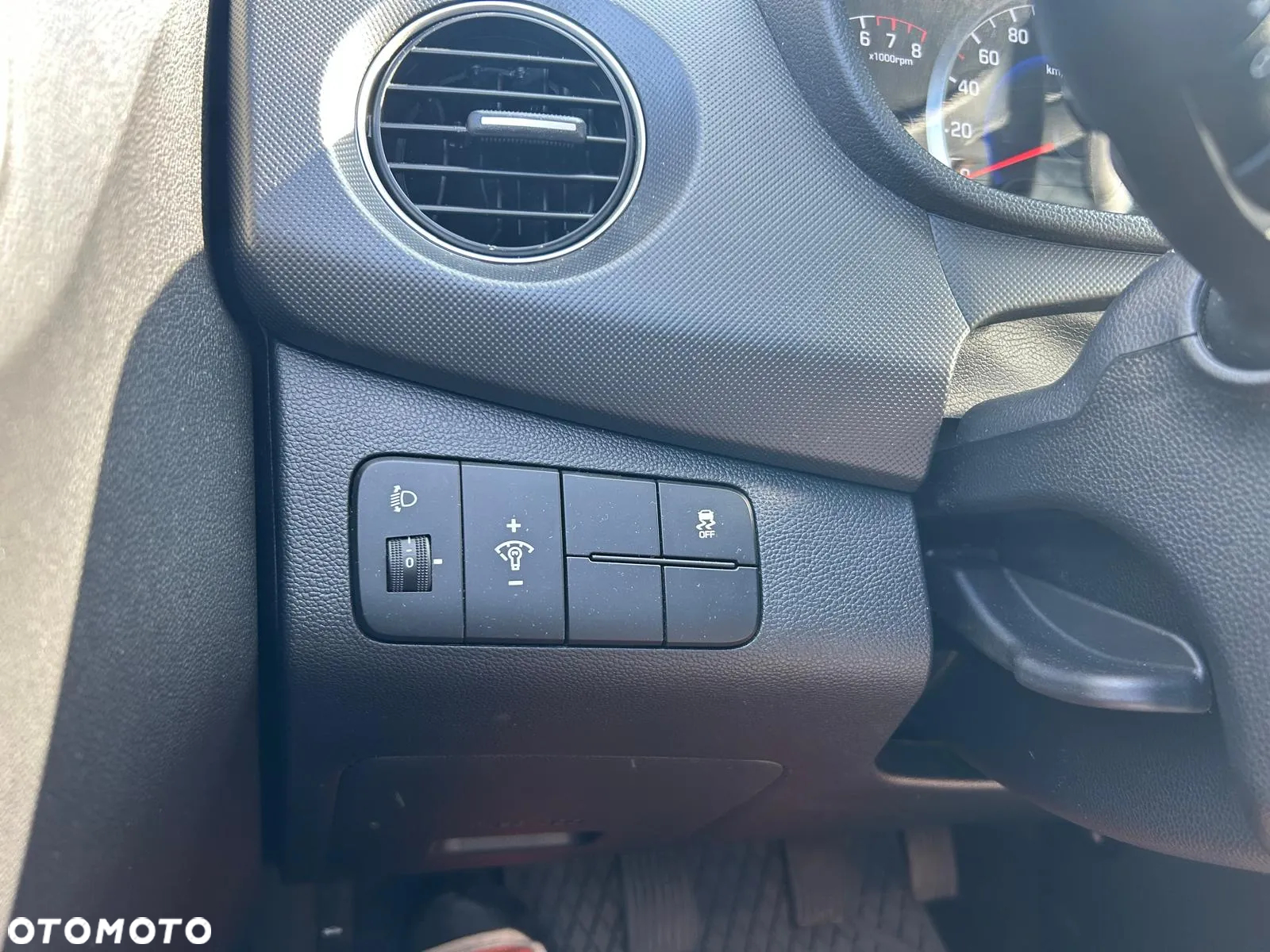 Hyundai i10 1.0 Comfort - 24