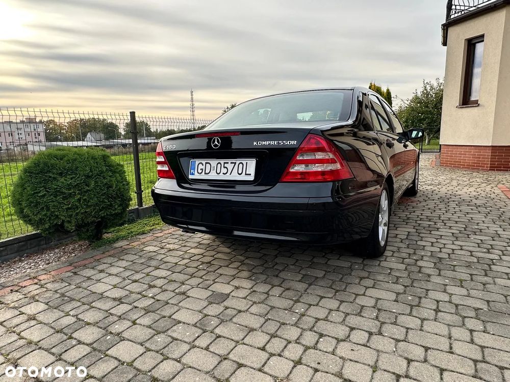 Mercedes-Benz C-Class 2007 photo 5
