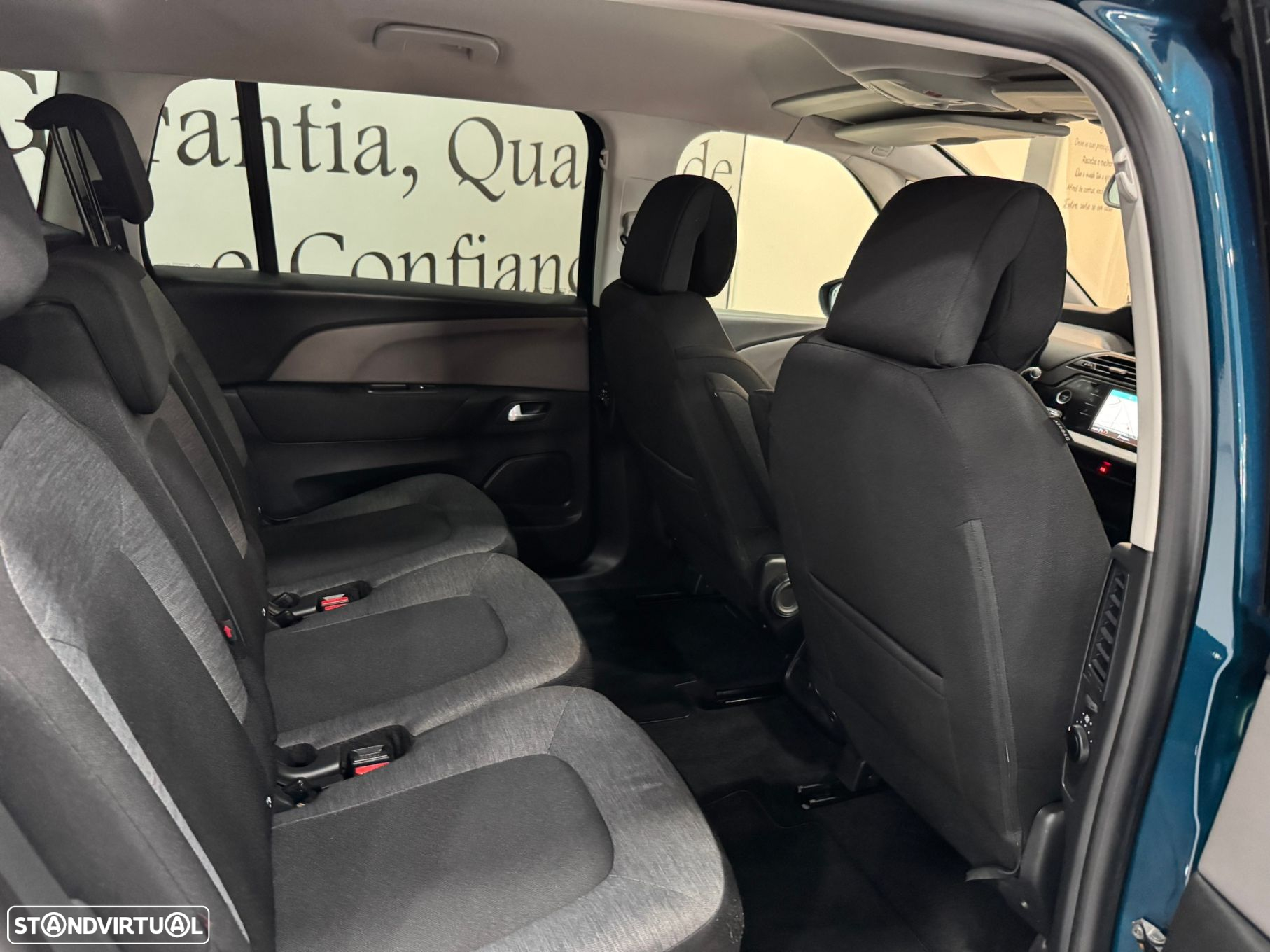Citroën C4 Spacetourer BlueHDi 130 Stop&Start SHINE - 32