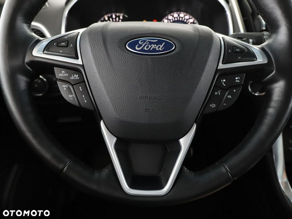 Ford Edge 2.0 TDCi Bi-Turbo 4x4 ST-LINE - 22
