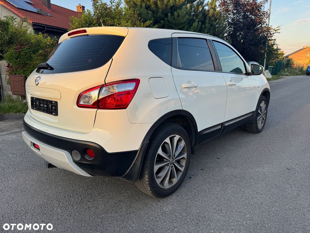 Nissan Qashqai 1.5 dCi N-Connecta - 4
